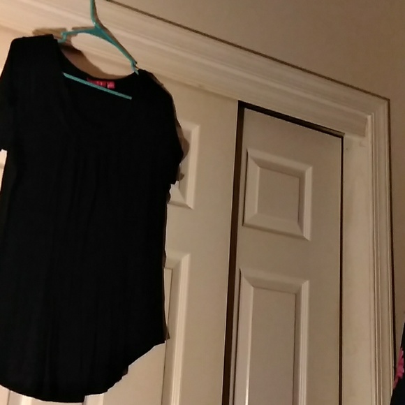 Blouse - Picture 2 of 2